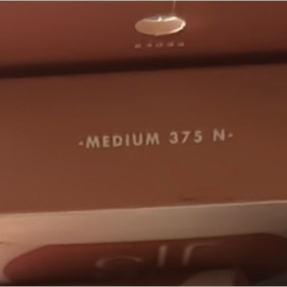 elf Camo Powder Foundation - Picture 2 of 2